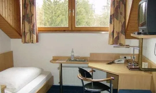 Loewenbraeu Bad Woerishofen מלון